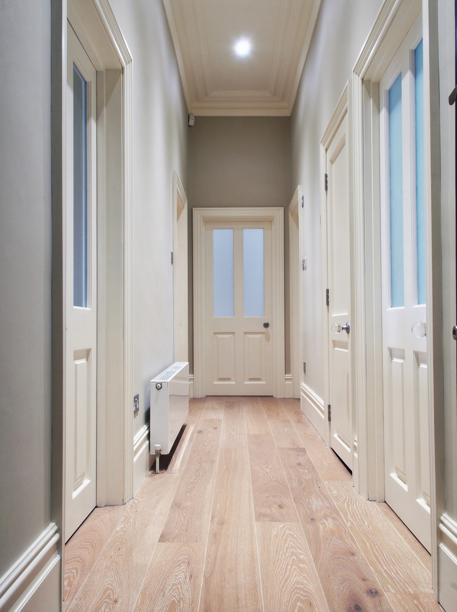 whitewashed engineered oak plank wood flooring